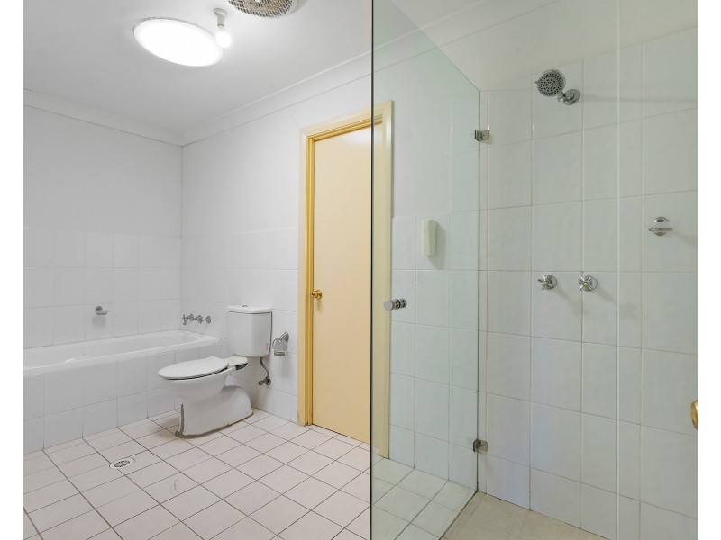 4/27 Barlow Street, Cambridge Park NSW 2747