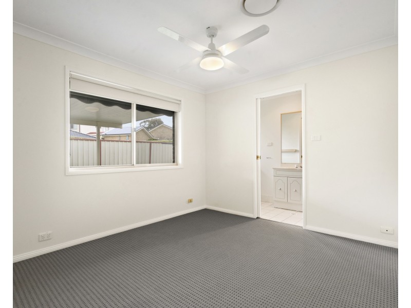 33 Minnek Close, Glenmore Park NSW 2745