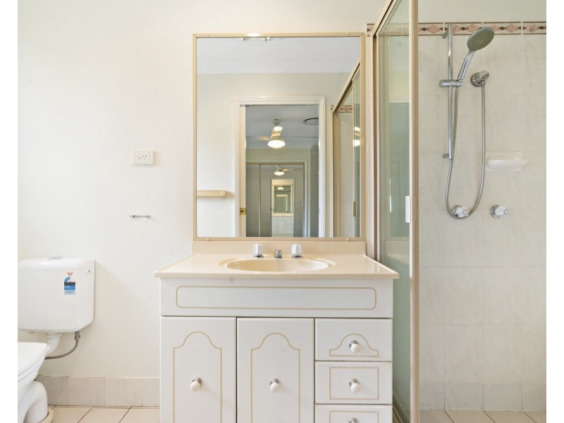 33 Minnek Close, Glenmore Park NSW 2745