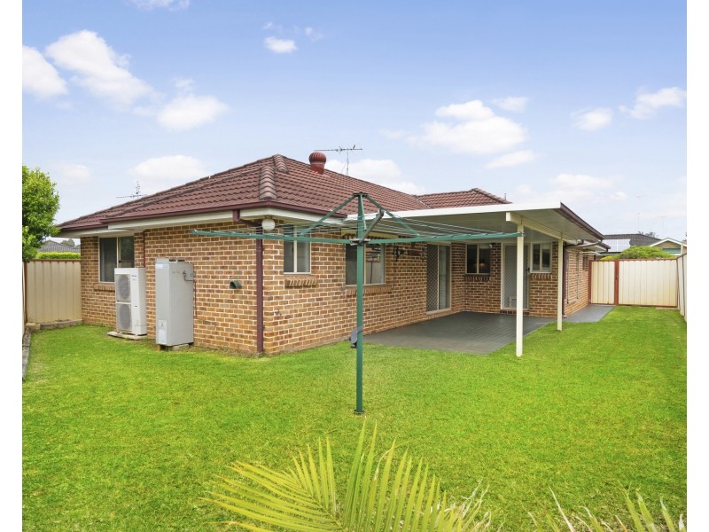33 Minnek Close, Glenmore Park NSW 2745