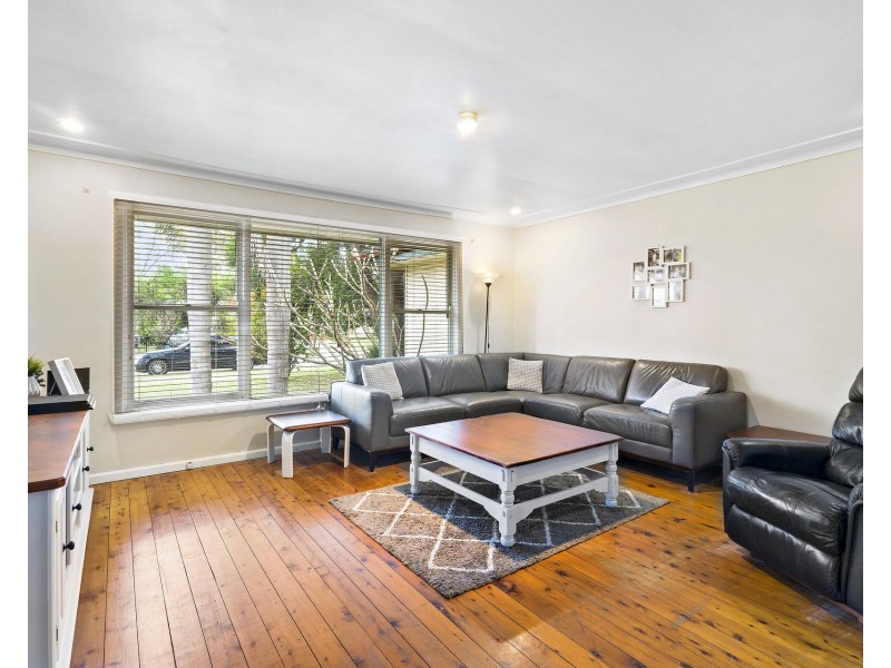 8 Christie Street, South Penrith NSW 2750