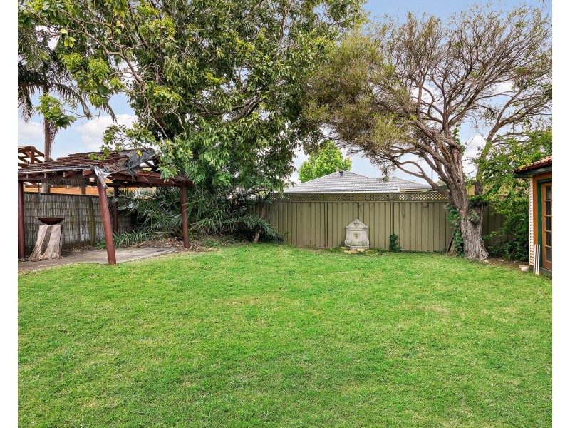 8 Christie Street, South Penrith NSW 2750