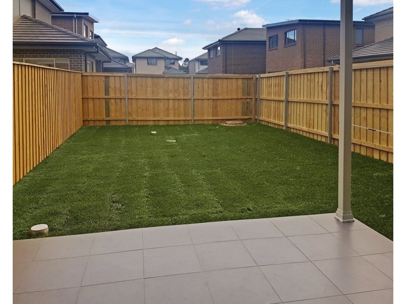 11 Hudson Street, Penrith NSW 2750