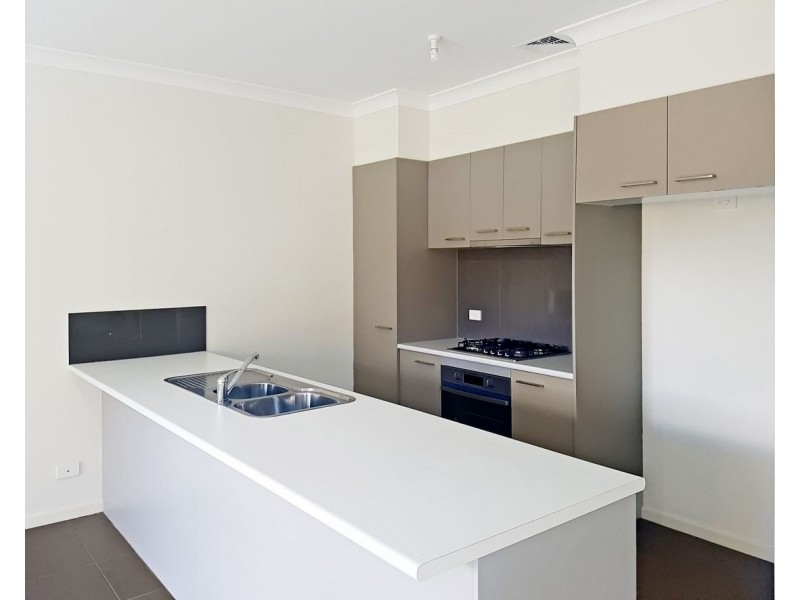 11 Hudson Street, Penrith NSW 2750