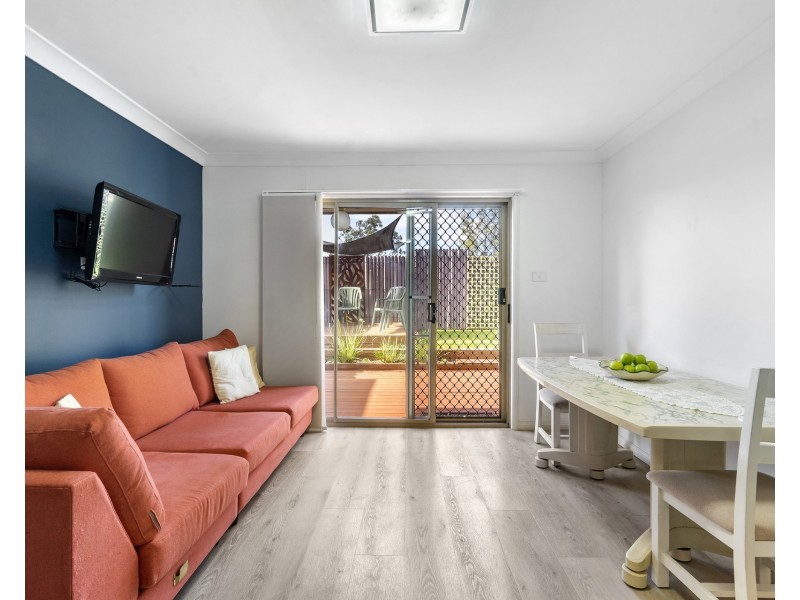 17/113 The Lakes Drive, Glenmore Park NSW 2745