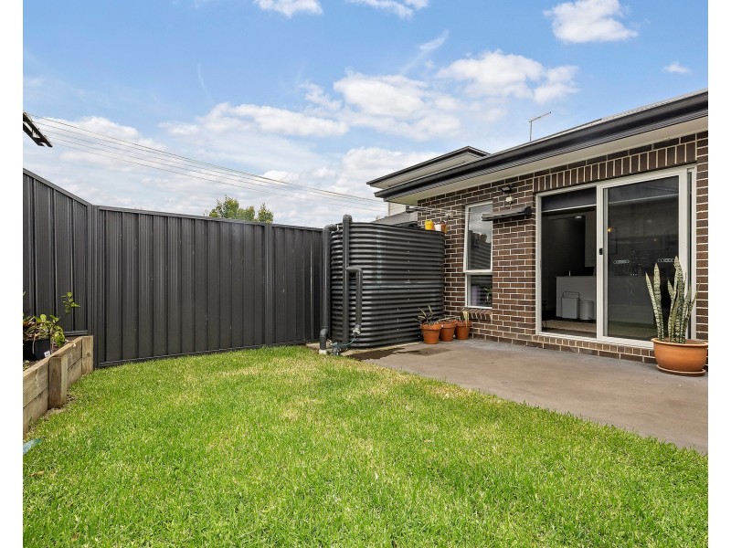 27A Edgewater Drive, Glenmore Park NSW 2745