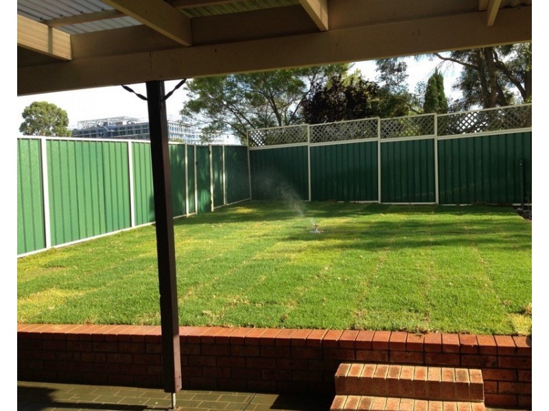 5A Orange Avenue, Claremont Meadows NSW 2747