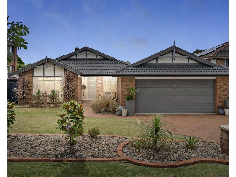 33 Rose Drive, Mount Annan NSW 2567