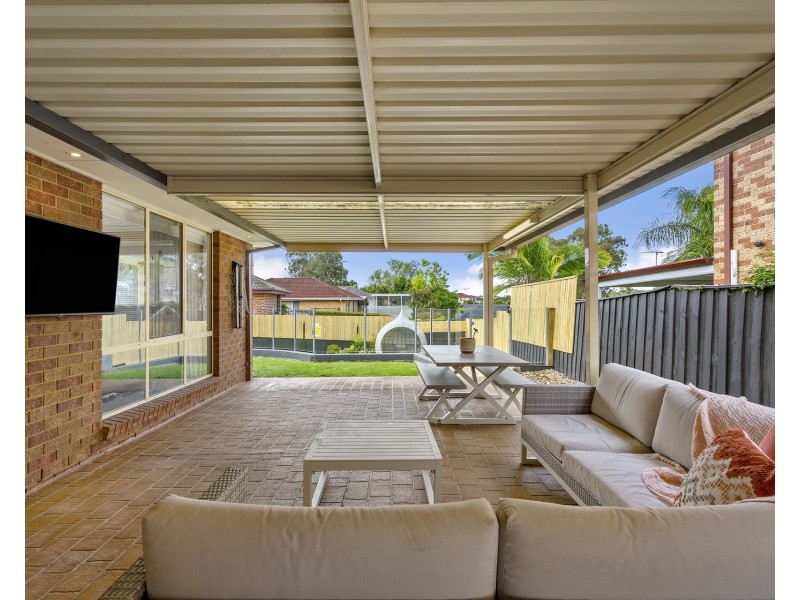 33 Rose Drive, Mount Annan NSW 2567