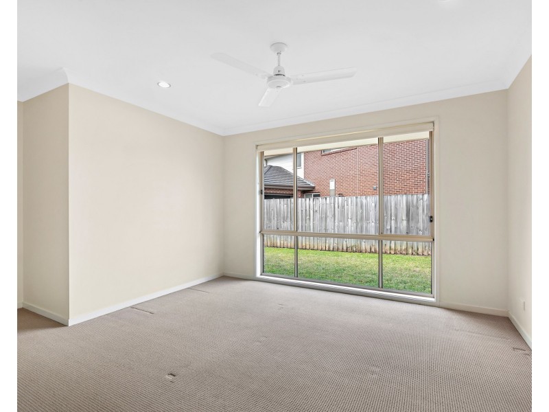 12 Tall Trees Drive, Glenmore Park NSW 2745