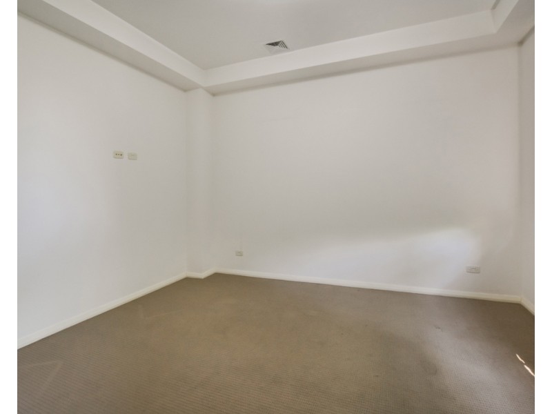 37 Sydney Smith Drive, Penrith NSW 2750