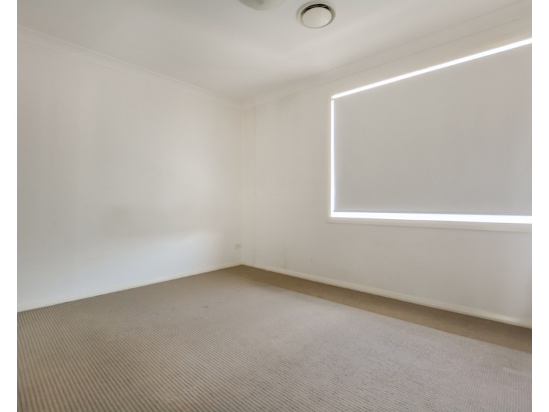 37 Sydney Smith Drive, Penrith NSW 2750