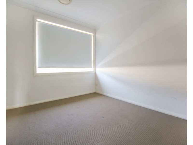 37 Sydney Smith Drive, Penrith NSW 2750