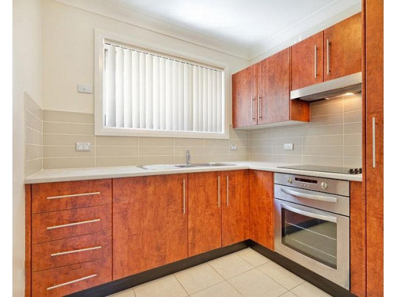 2/141 Jamison Road, Penrith NSW 2750