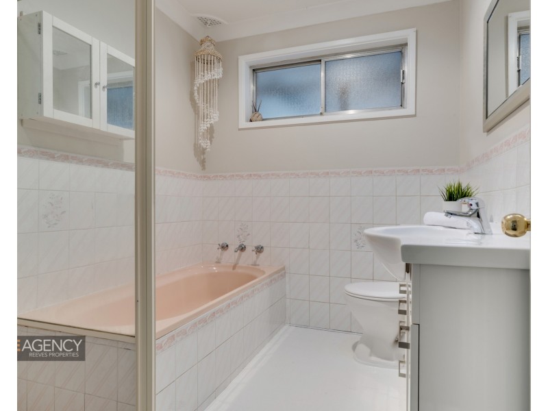 2 Attunga Road, Blaxland NSW 2774