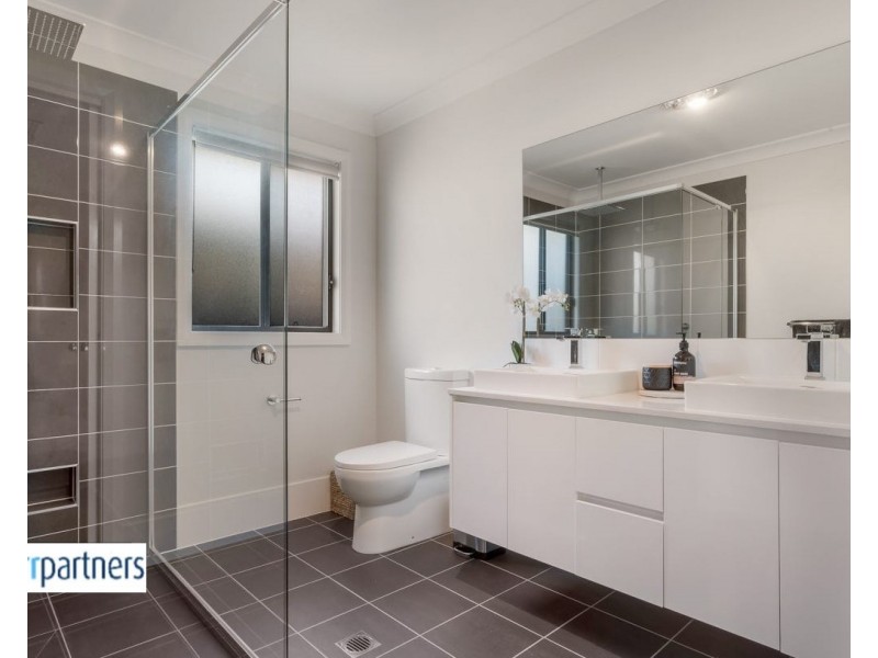 109A Glenmore Ridge Drive, Glenmore Park NSW 2745