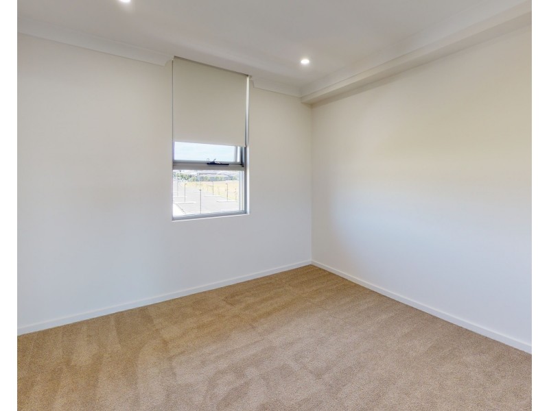 7/71 Deerubbin Drive, Glenmore Park NSW 2745