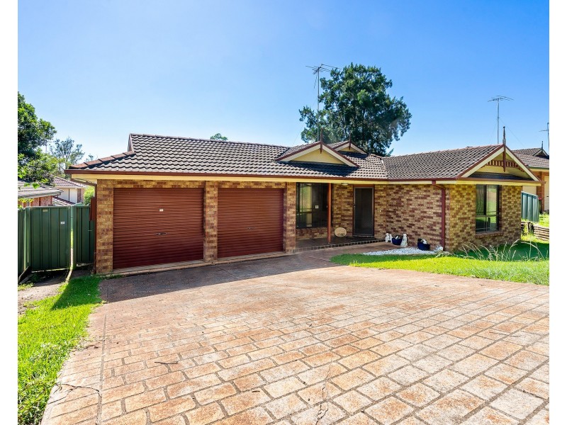 15 Regentville Road, Glenmore Park NSW 2745