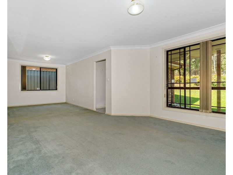 15 Regentville Road, Glenmore Park NSW 2745
