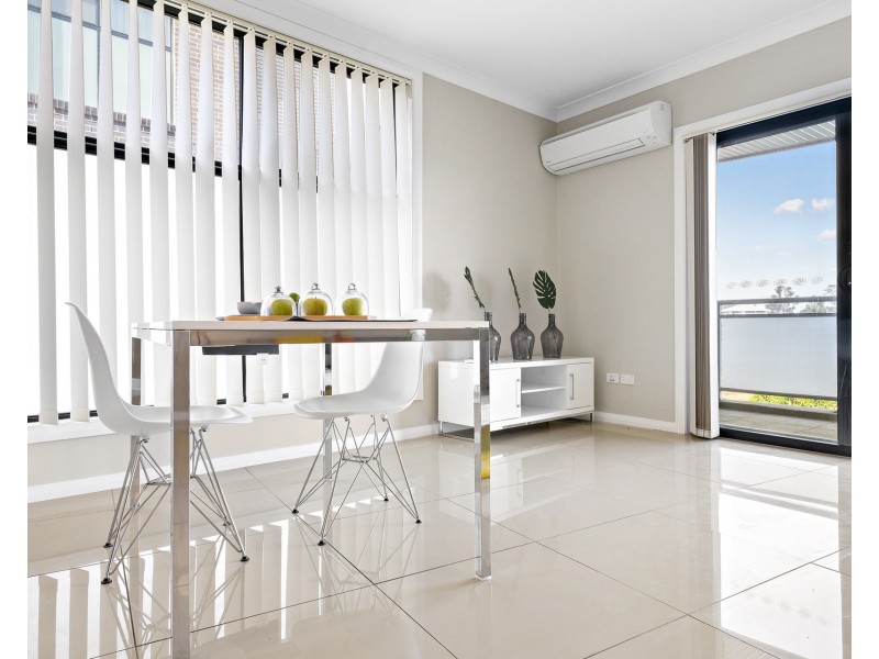 31/1 Glenmore Ridge Drive, Glenmore Park NSW 2745