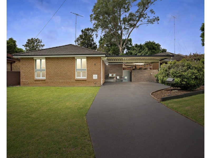 5 Yanco Avenue, Jamisontown NSW 2750