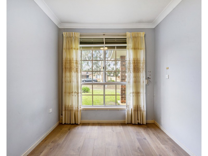 28 Martha Crescent, Cranebrook NSW 2749