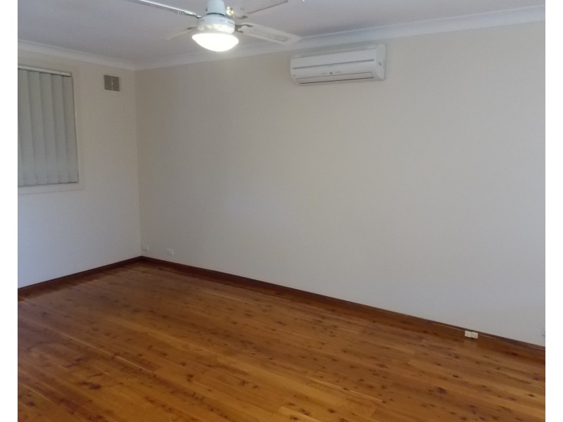 7 Rule Street, Cambridge Park NSW 2747