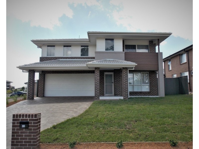 23 Edgewater Drive, Glenmore Park NSW 2745