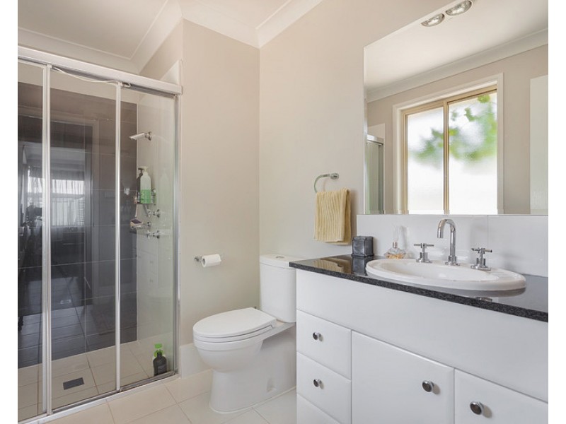 14 Kuraji Close, Glenmore Park NSW 2745