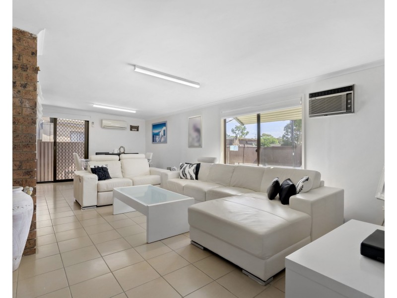 9 Snailham Crescent, South Windsor NSW 2756