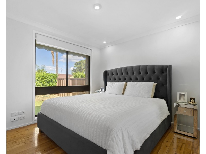9 Snailham Crescent, South Windsor NSW 2756