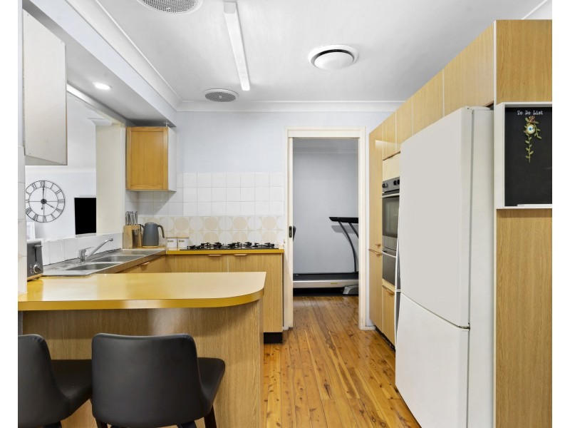 9 Snailham Crescent, South Windsor NSW 2756