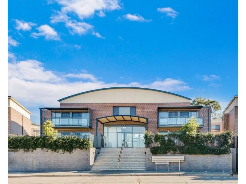 21/400 Glenmore Parkway, Glenmore Park NSW 2745