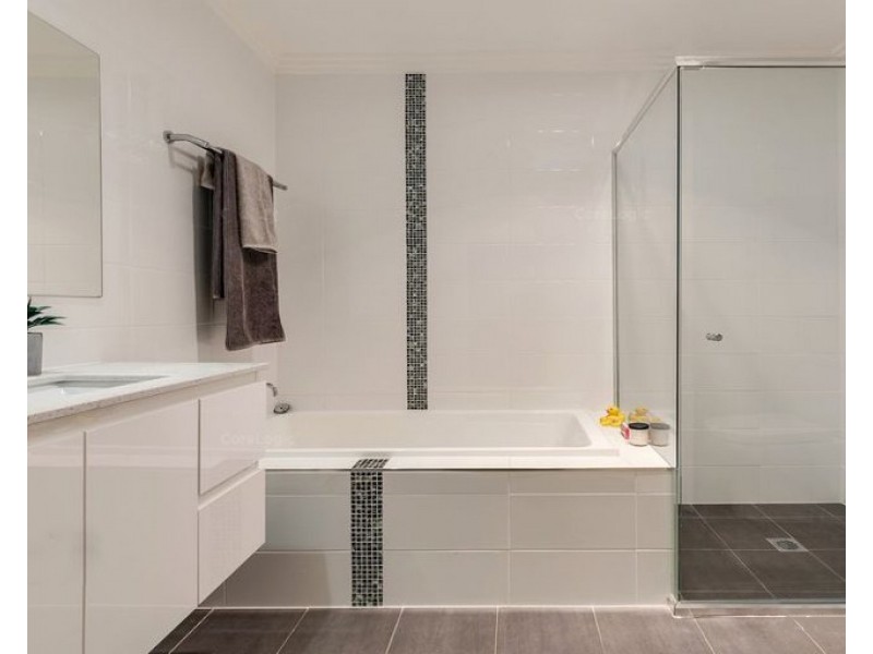 21/400 Glenmore Parkway, Glenmore Park NSW 2745