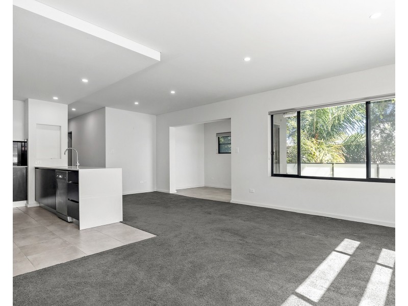 1/5 Lethbridge Street, Penrith NSW 2750