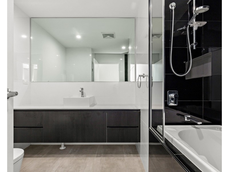 1/5 Lethbridge Street, Penrith NSW 2750