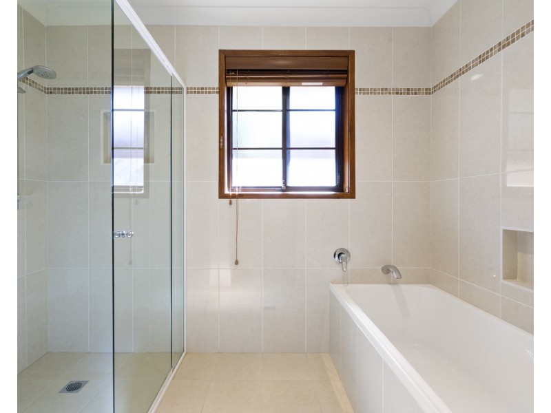 8 Strickland Place, Erskine Park NSW 2759