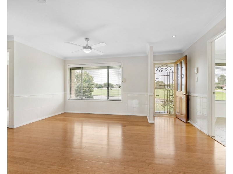 24 Dampier Avenue, Werrington County NSW 2747