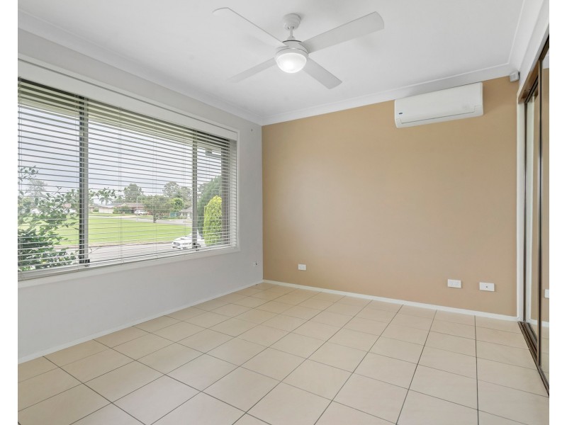 24 Dampier Avenue, Werrington County NSW 2747