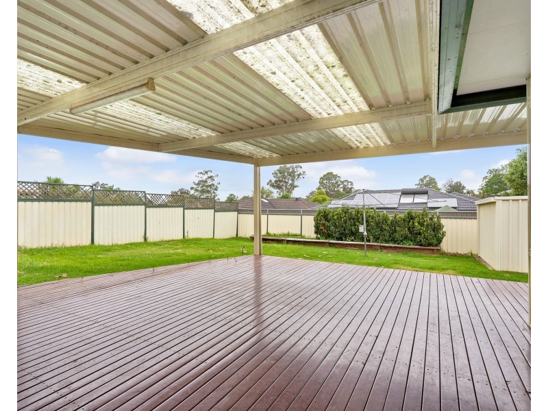 24 Dampier Avenue, Werrington County NSW 2747