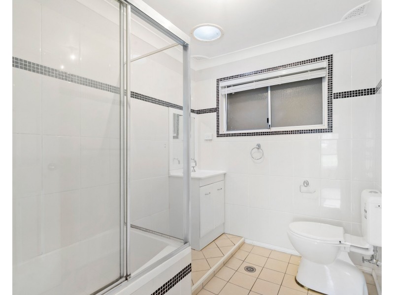 24 Dampier Avenue, Werrington County NSW 2747