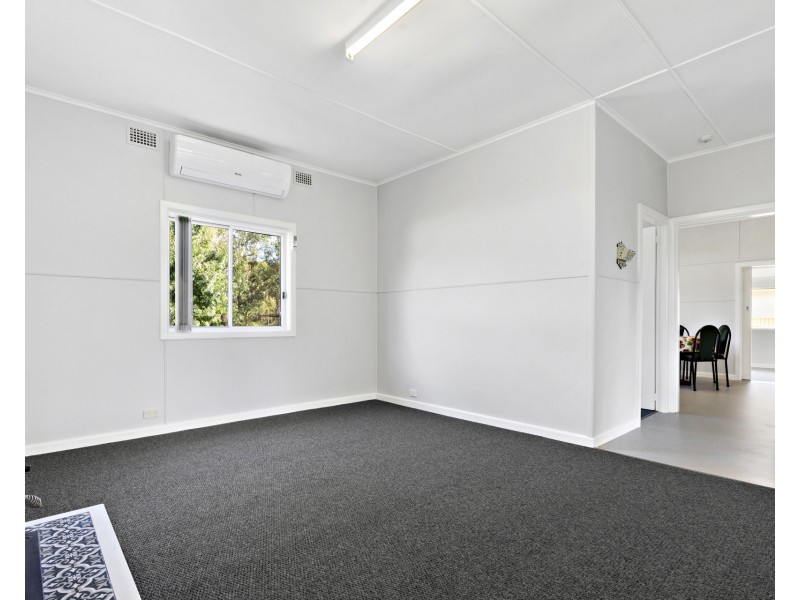 58 Fourth Avenue, Llandilo NSW 2747