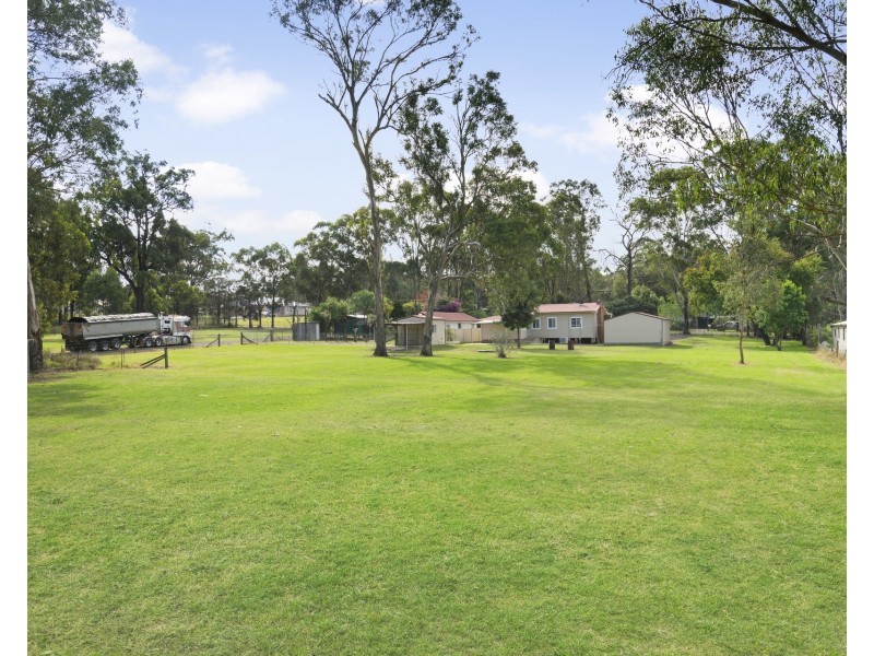 58 Fourth Avenue, Llandilo NSW 2747
