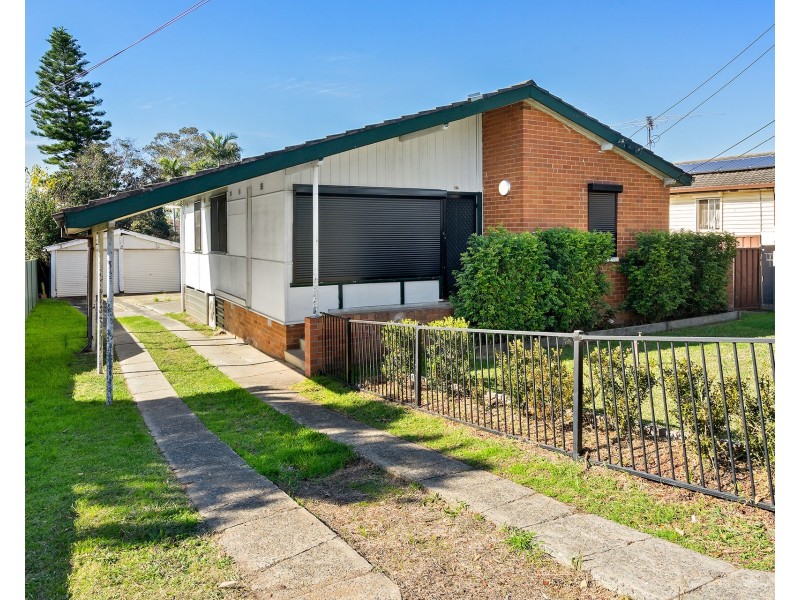 334 Luxford Road, Lethbridge Park NSW 2770