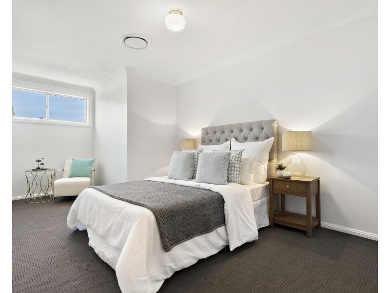 2/76 Stafford Street, Kingswood NSW 2747