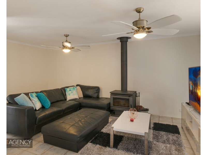 24 Minnek Close, Glenmore Park NSW 2745