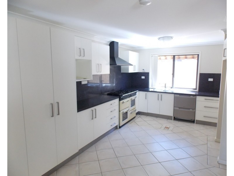 71 Borrowdale Way, Cranebrook NSW 2749