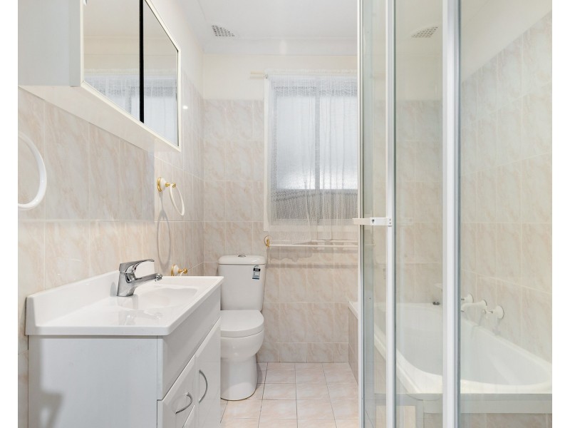 6 Gilbert Street, Colyton NSW 2760