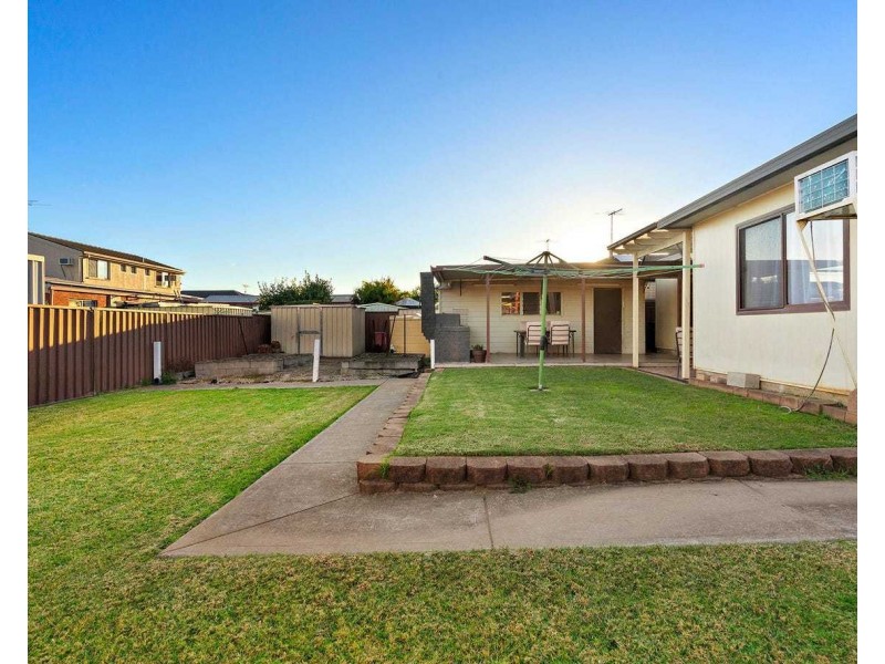 6 Gilbert Street, Colyton NSW 2760