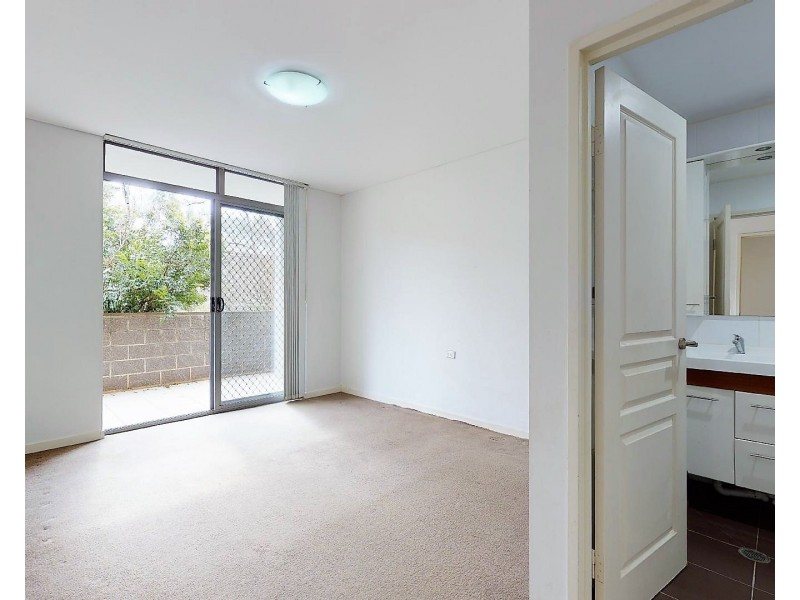 31/28 Brickworks Drive, Holroyd NSW 2142